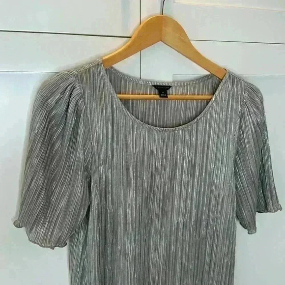 Ann Taylor Medium blouse metallic - Picture 4 of 10